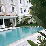 Peremere فندق ألاتشاتي
