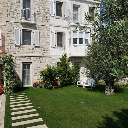 Peremere Hotel 3*
