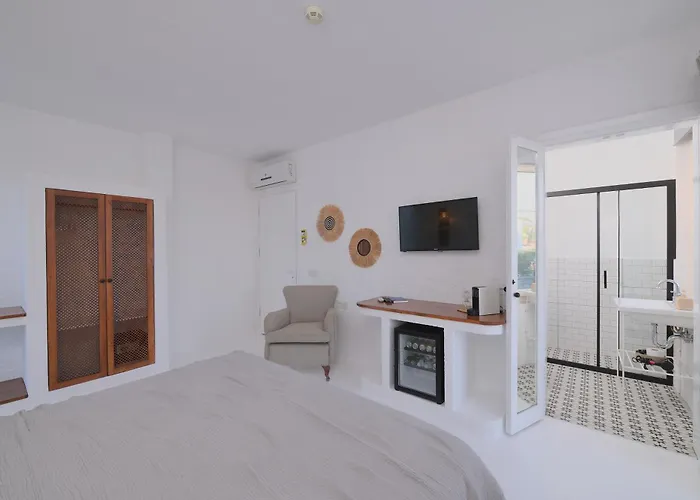 Peremere Hotel 3*