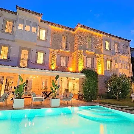 Hotel Peremere 3*