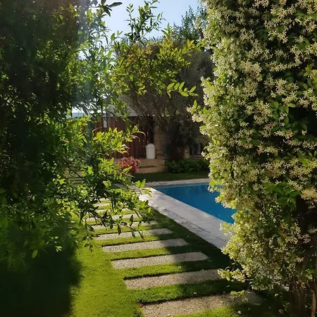 Peremere Hotel 3*